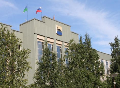 Крыльцо мэрии Сургута отремонтируют за 20 млн рублей