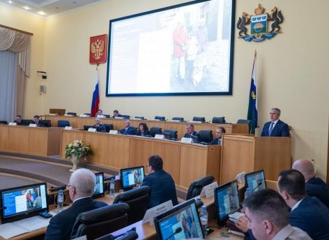 ​Александр Моор выступил с отчетом о работе регионального правительства в 2023 году