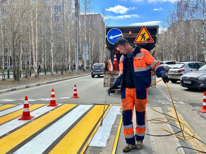 ​Дорожную разметку Сургута сделают ярче и заметнее