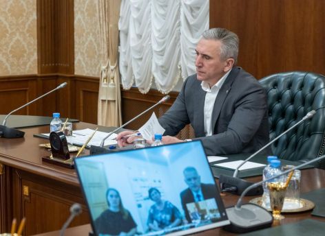 ​Александр Моор провел личный прием граждан
