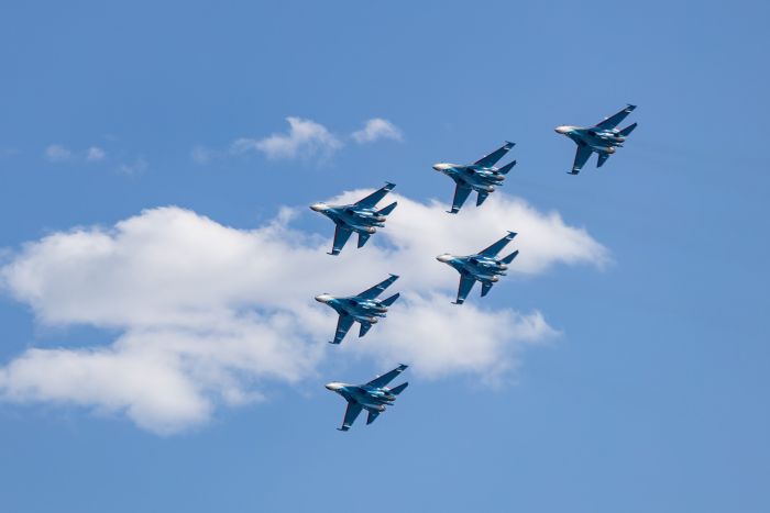 ​В Сургуте состоялся полет «Русских Витязей» в честь Дня России и 430-летия города