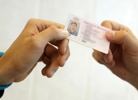 Вернуть права за пьяное вождение можно будет после подписания контракта с Минобороны