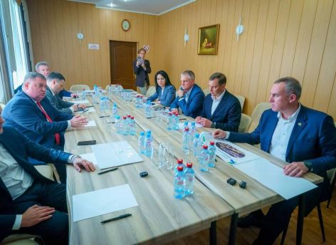 ​Руслан Кухарук обсудил планы работы с руководством Нижневартовска