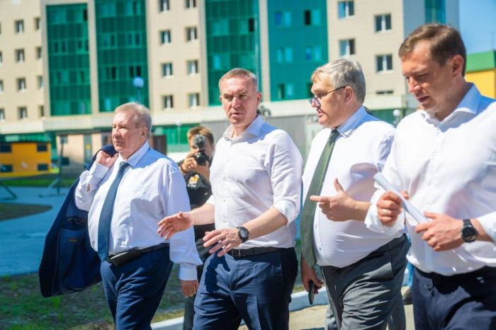 ​Строительство окружной больницы в Нижневартовске должно завершиться в июле