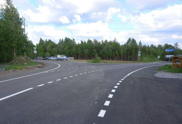 ​В Сургуте отремонтировали дорогу в городскому кладбищу