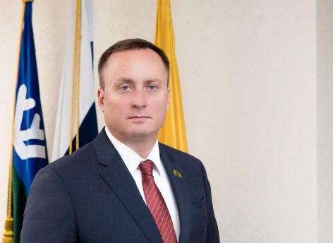 Председатель Думы Сургута Максим Слепов участвует в конкурсе на место главы города