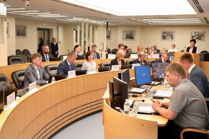 ​За полгода депутаты Сургута приняли 133 решения Думы