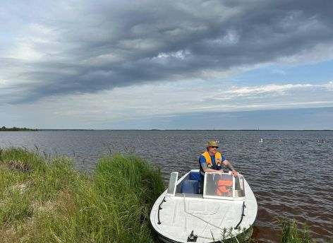 На водохранилище ГРЭС-2 и Черной речке в Сургуте появились буйки. Но это — не приглашение плавать
