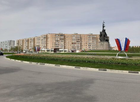 ​Малый диаметр, большие проблемы: ливневку возле кольца на Ленина в Сургуте отремонтируют