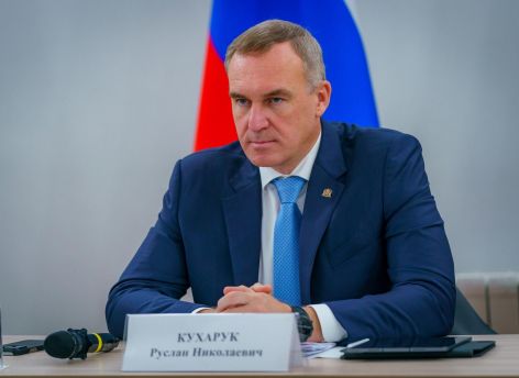 ​Руслан Кухарук посетил Лангепас с рабочей поездкой