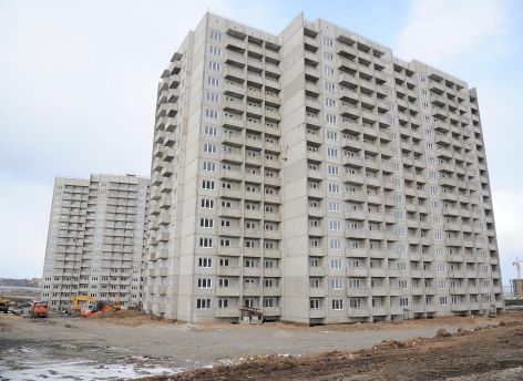 Тесно