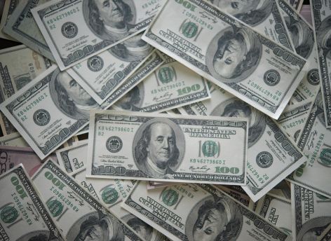 ​США продлили транзакции с Мосбиржей, НКЦ и НРД