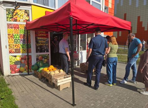 ​Власти Сургута продолжают ловить незаконных уличных торговцев