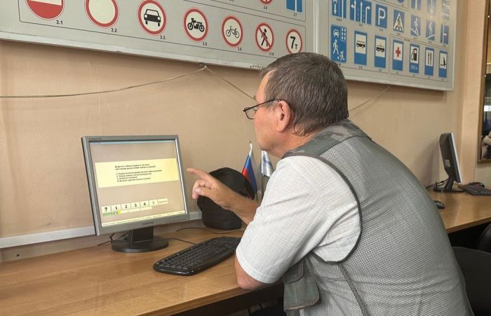 Повторение ‒ мать учения: водителям АО «СПОПАТ» напомнили о безопасном вождении 