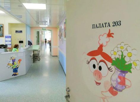 ​Врачи Югры спасли ребенка, упавшего с седьмого этажа