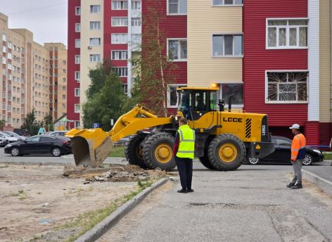 ​В Сургуте начался ремонт двора на улице Быстринской