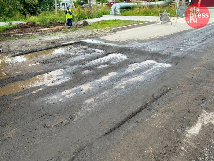 ​Дорогу на улице Толстого в Сургуте планируют отремонтировать за месяц