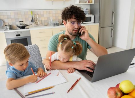 ​41% родителей из Сургута считают, что уделяют детям достаточно времени