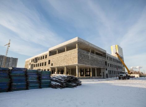 ​Строительная готовность школы в 20А микрорайоне Сургута составила 26%