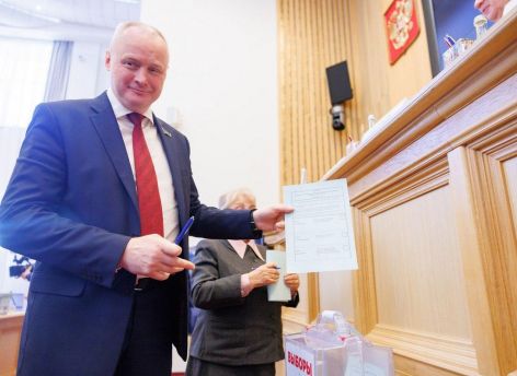 ​Нейросети, министерство счастья и реальные задачи нового губернатора Югры // ОБЗОР СИА-ПРЕСС
