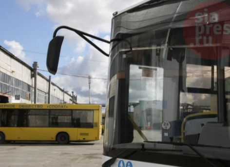 ​Автобусы будут: власти Сургута продолжают искать варианты приобретения новых автобусов для города