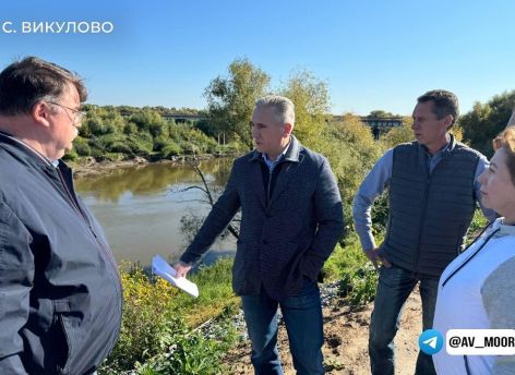 ​Александр Моор посетил муниципалитеты, пострадавшие от паводка