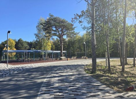 ​В Сургуте завершили второй этап благоустройства сквера на улице Республики