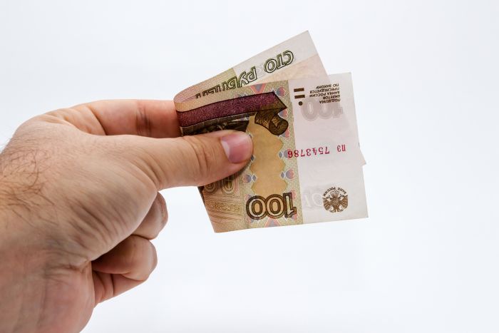 ​Зарплаты россиян могут вырасти на 35% за четыре года
