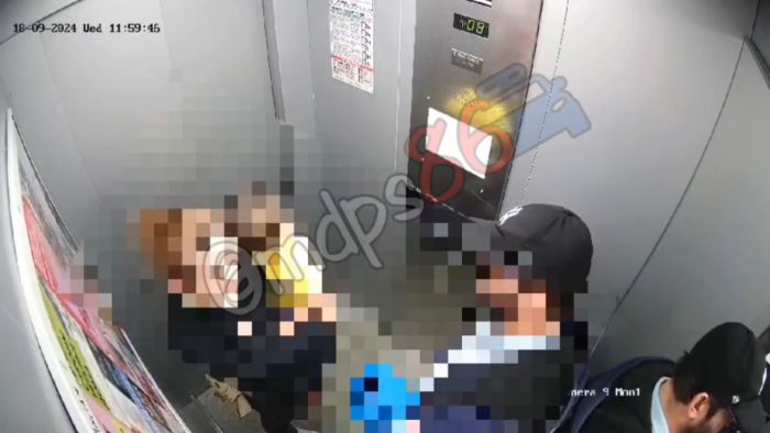 ​В новостройке Сургута в лифте застряла семья с маленьким ребенком