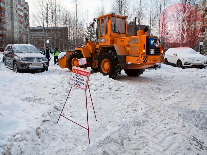 ​Зимой на дороги Югры выйдет более 500 единиц спецтехники