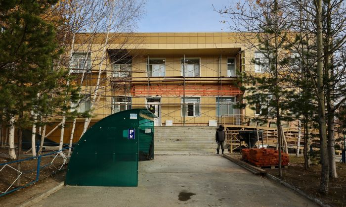 ​В поселке Солнечный Сургутского района модернизируют поликлинику