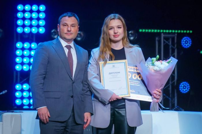​Педагог и студентка из Сургута победили в конкурсе «Лидеры Югры»