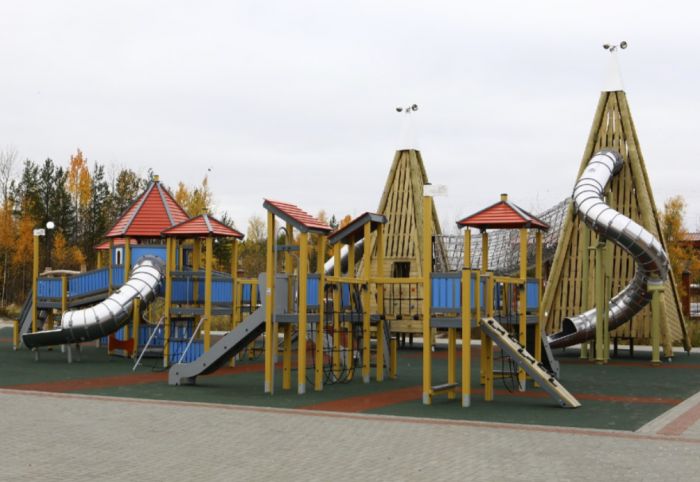 ​В 5-м микрорайоне Лянтора открыли новый сквер