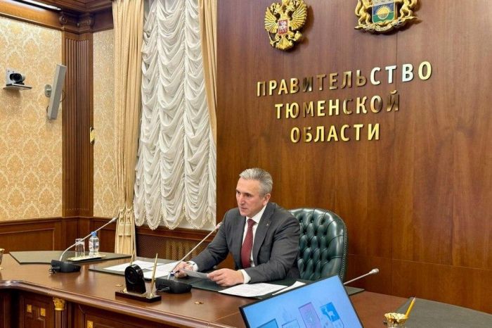 ​Губернатор Александр Моор провел личный прием жителей региона
