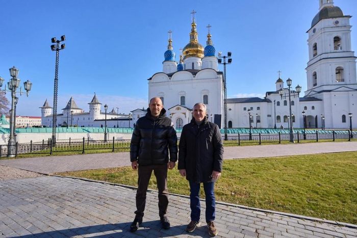 ​Александр Моор представил потенциал Тобольска новому полпреду