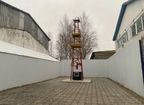 ​Депутат Думы Сургута помог обустроить парковку рядом с «Домом Ф.К. Салманова»