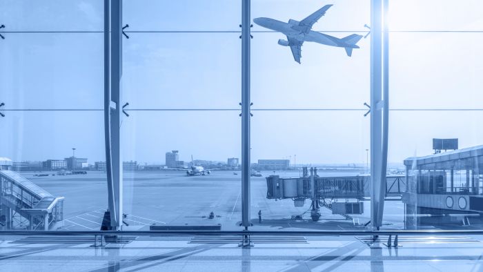 ​Самолеты, летевшие в Норильск, вынужденно приземлились в аэропортах Югры