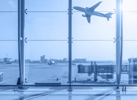Самолеты, летевшие в Норильск, вынужденно приземлились в аэропортах Югры