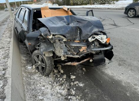 ​В Сургуте в ДТП пострадали три человека