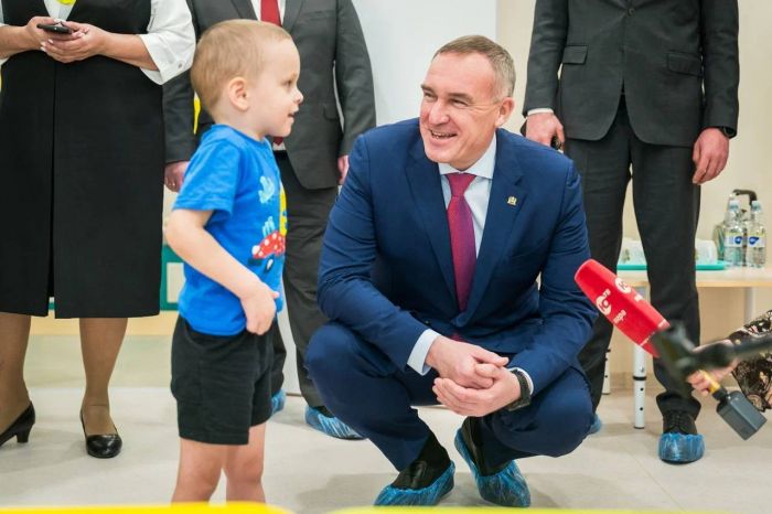 ​Руслан Кухарук открыл новый детсад в Нижневартовске