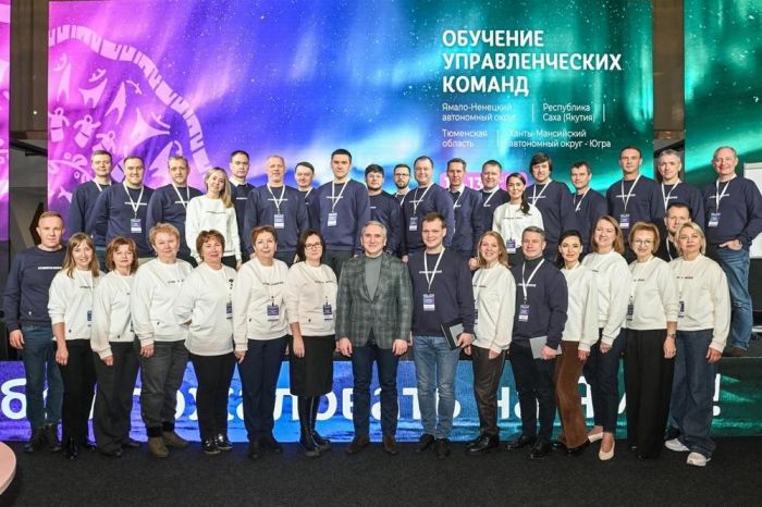 ​Александр Моор подвел итоги работы в Салехарде