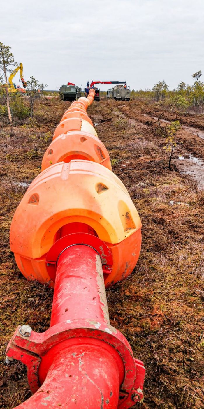 ​Нефтепроводчики провели плановое учение в болотистой местности в ХМАО-Югре