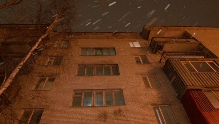 ​Сургутяне вновь пожаловались Бастрыкину на дом с трещинами