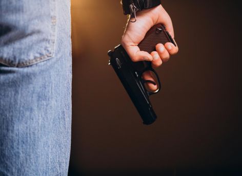 Сейф с сюрпризом: в Сургуте задержали семейного тирана за незаконное хранение оружия 
