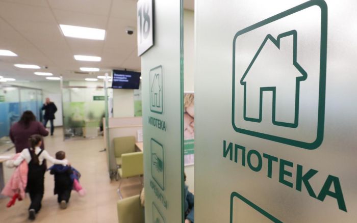 ​Бюджетникам у нас везде ‒ почет: Минфин предложил выдавать госслужащим льготную ипотеку под 12%