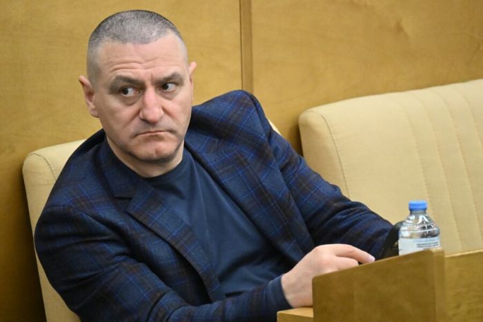 ​А если вы убили великого Ломоносова?! Депутат Госдумы назвал женщин чучелами