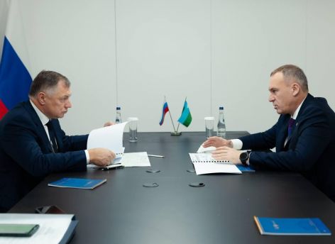 ​Руслан Кухарук обсудил с Маратом Хуснуллиным главные транспортные стройки Югры