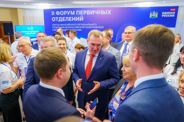 ​На встрече Руслана Кухарука с единороссами стало известно, чему будет посвящен наступающий год в Югре