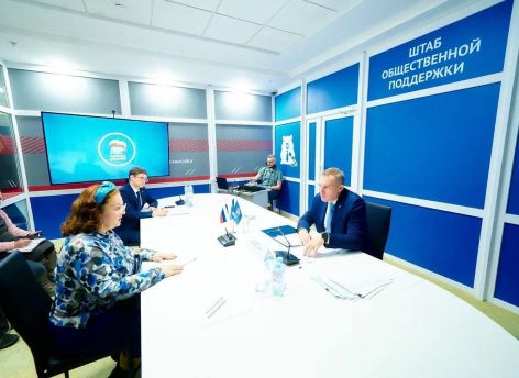 ​Руслан Кухарук одобрил идеи югорчан по поддержке многодетных семей