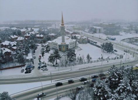 ​В центре Сургута на пять дней перекрыли дорогу